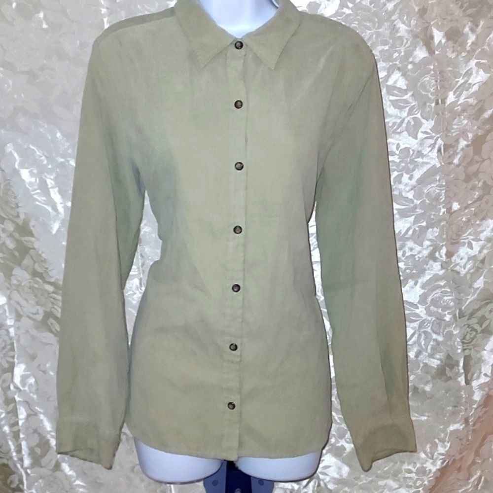White Stag long-sleeved button down